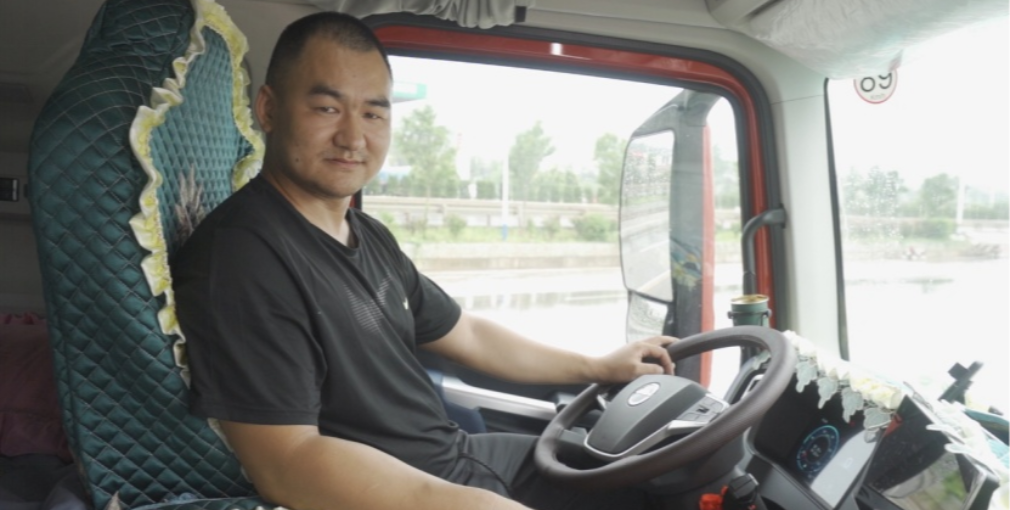 北京重卡榮獲“運(yùn)輸人口碑?dāng)?shù)智價(jià)值重卡獎(jiǎng)”